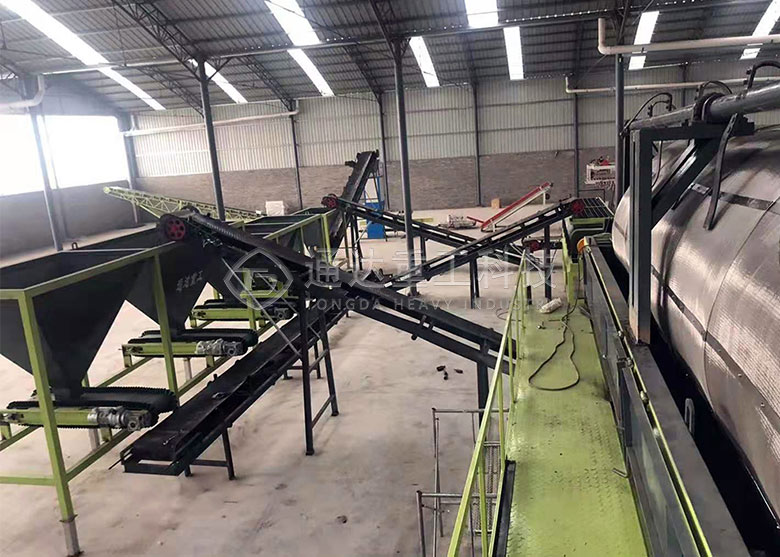 牛糞有機(jī)肥生產(chǎn)線