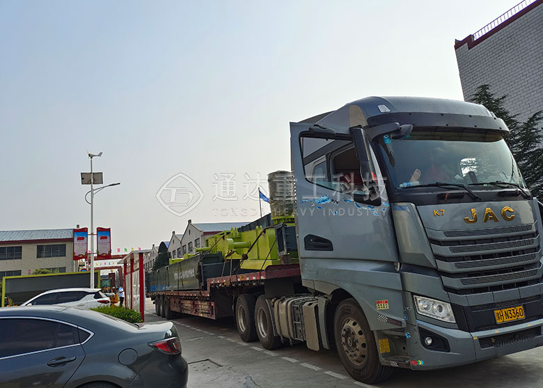 攪齒造粒機(jī)發(fā)貨現(xiàn)場(chǎng)